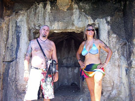 Jamie and Liz, Tomb Bay