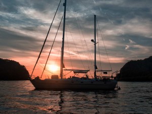 sailboat-sunset-thailand-adventure-travel